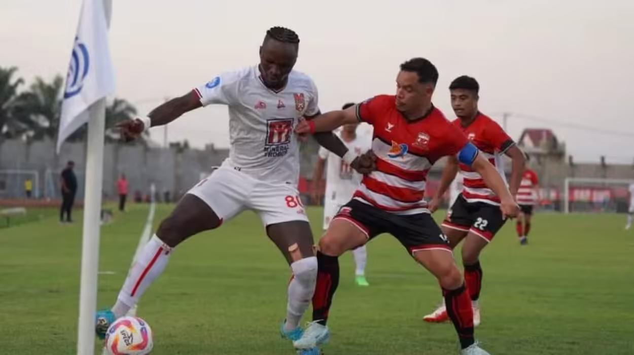 Malut United Vs Madura United pada Liga 1, Berakhir Imbang 38 Malut United Vs Madura United pada Liga 1, Berakhir Imbang