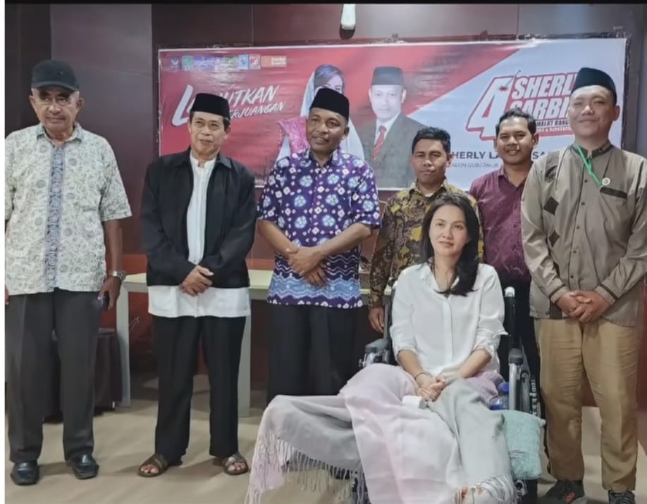 Pengurus MUI Maluku Utara saat bertemu dengan Sherly Tjoanda, Calon Gubernur Maluku Utara.