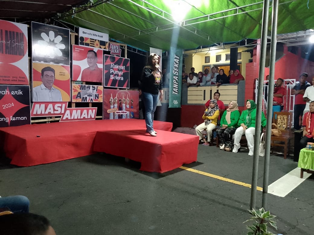 Keponakan Calon Wakil Wali Kota Tidore Adam Dano, Riri Aisyah Do Taher.