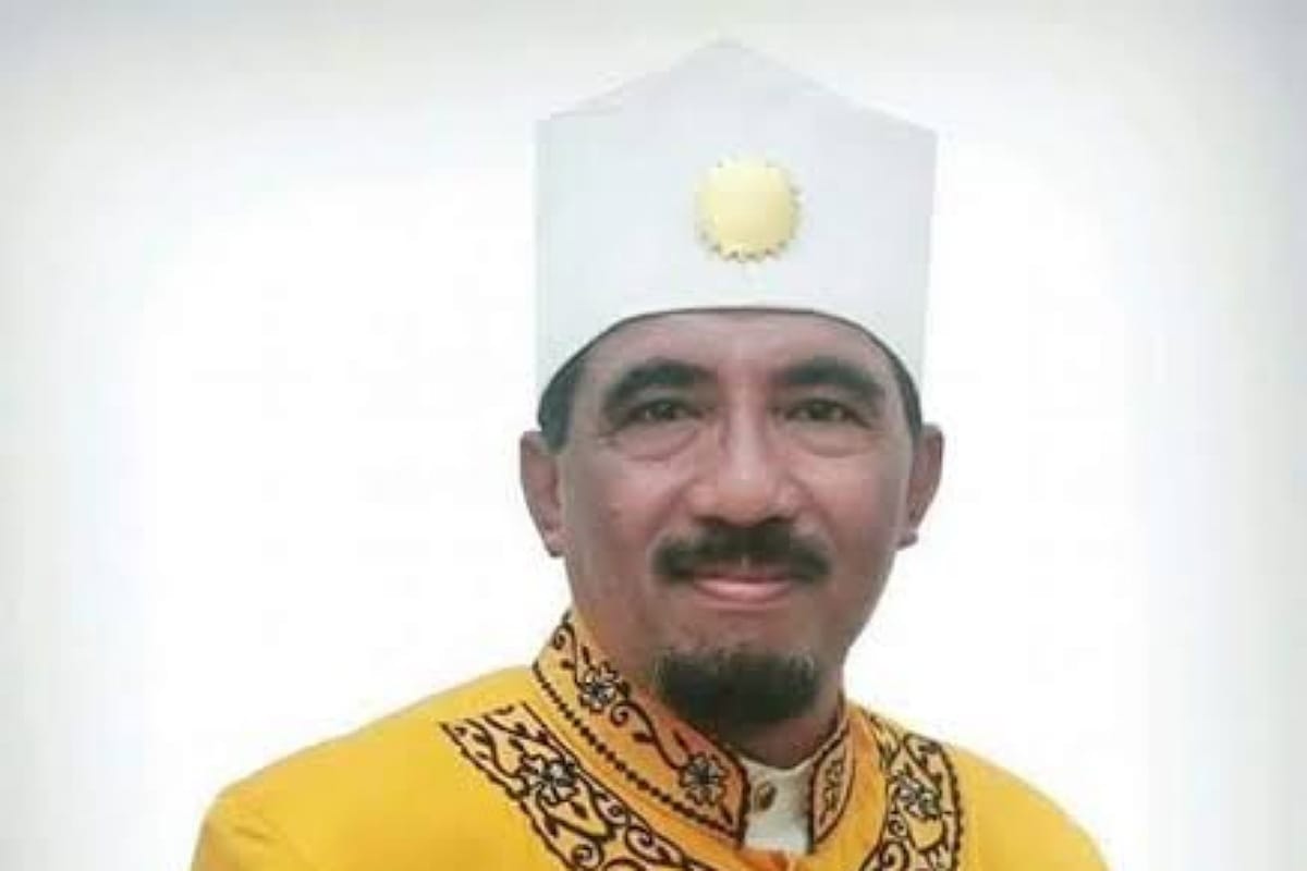 Sultan Tidore ke-37, Husain Alting Sjah.