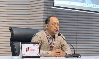 Dokumentasi - Juru Bicara KPK, Tessa Mahardhika Sugiarto, memberikan keterangan kepada wartawan di Gedung Merah Putih KPK, Jakarta, Selasa (10/12/2024).