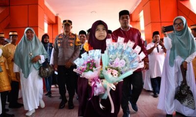 Izzah berhasil mewakili Indonesia dan meraih juara 1 dalam Kategori Tilawah Anak-anak pada Musabaqah Tilawatil Quran (MTQ) Tingkat Internasional di Qatar Tahun 2025.