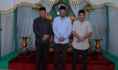 Wali Kota dan Wakil Wali Kota Tidore Silaturahmi dengan Sultan Tidore di Kedaton Kesultanan.