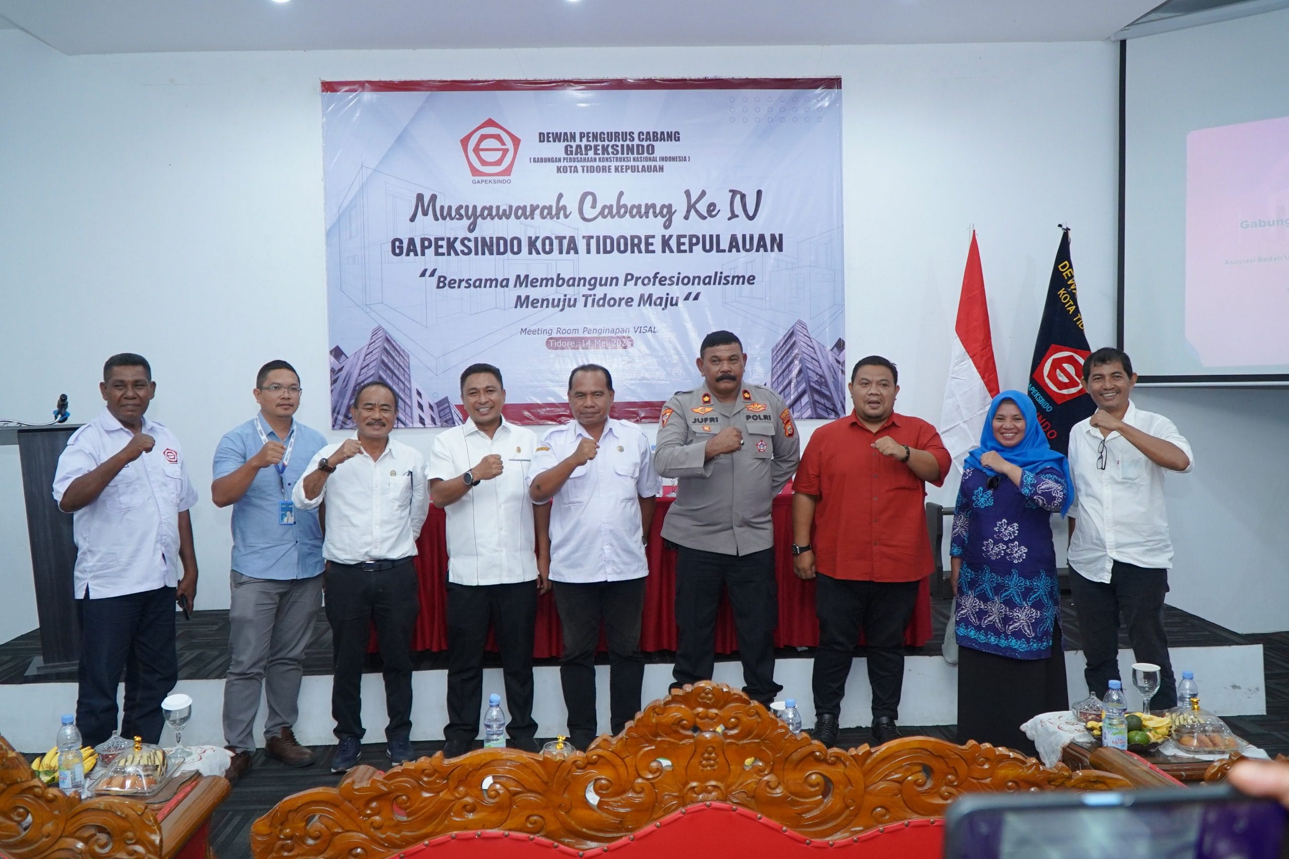 Pemkot Tidore Siap Bersinergi dengan Gapeksindo Bangun Daerah 38 Pemkot Tidore Siap Bersinergi dengan Gapeksindo Bangun Daerah.