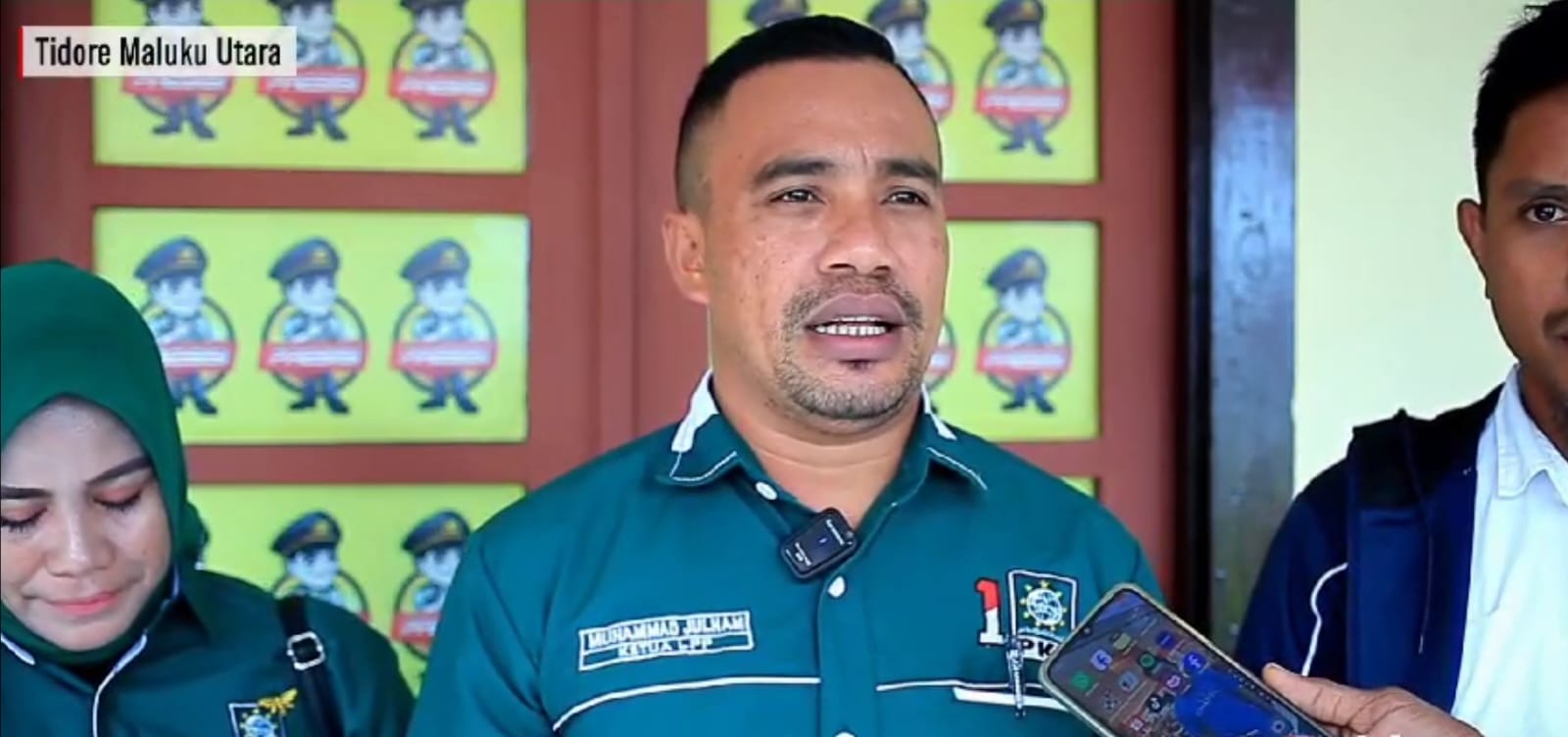 PKB Tidore Kepulauan Bantah ASN Diarahkan Wali Kota Muhammad Sinen dalam Aksi Tolak DOB 39 PKB Tidore Kepulauan Bantah ASN Diarahkan Wali Kota Muhammad Sinen dalam Aksi Tolak DOB.