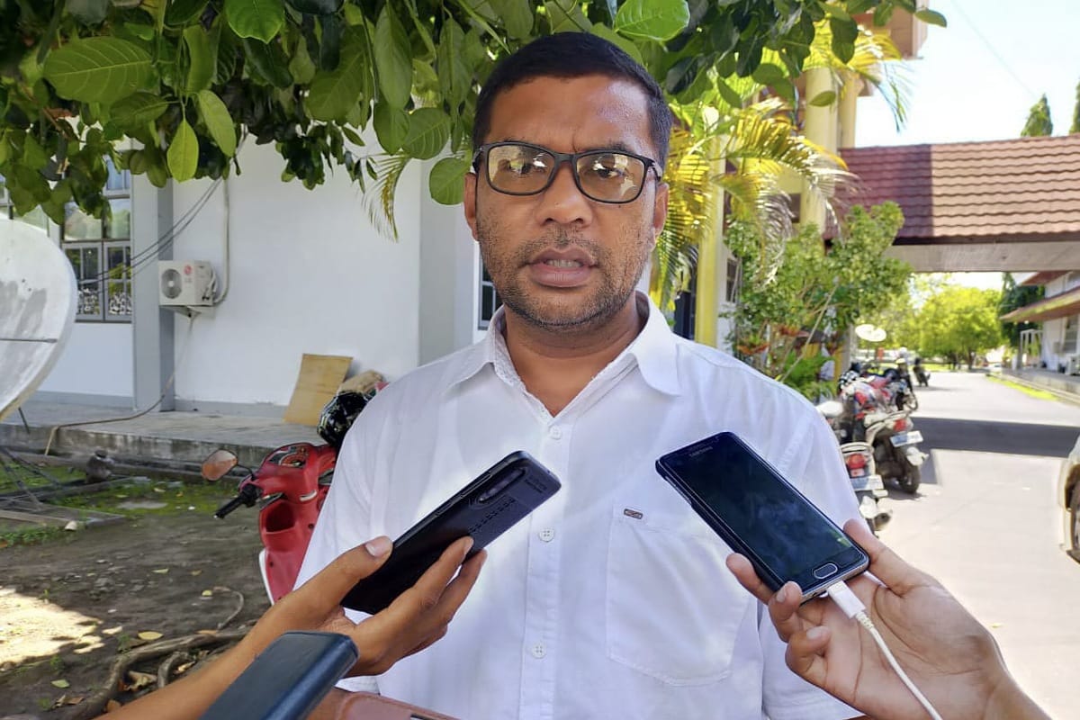 Desa Maitara Tengah Kolaborasi Wujudkan Inovasi Pariwisata dengan Kota Tidore Kepulauan 39 Kepala Desa Maitara Tengah, Muhlis Malagapi.