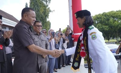 Wali Kota Tidore Muhammad Sinen Sambut Beatrix Missy, Anggota Paskibraka Nasional 2025.