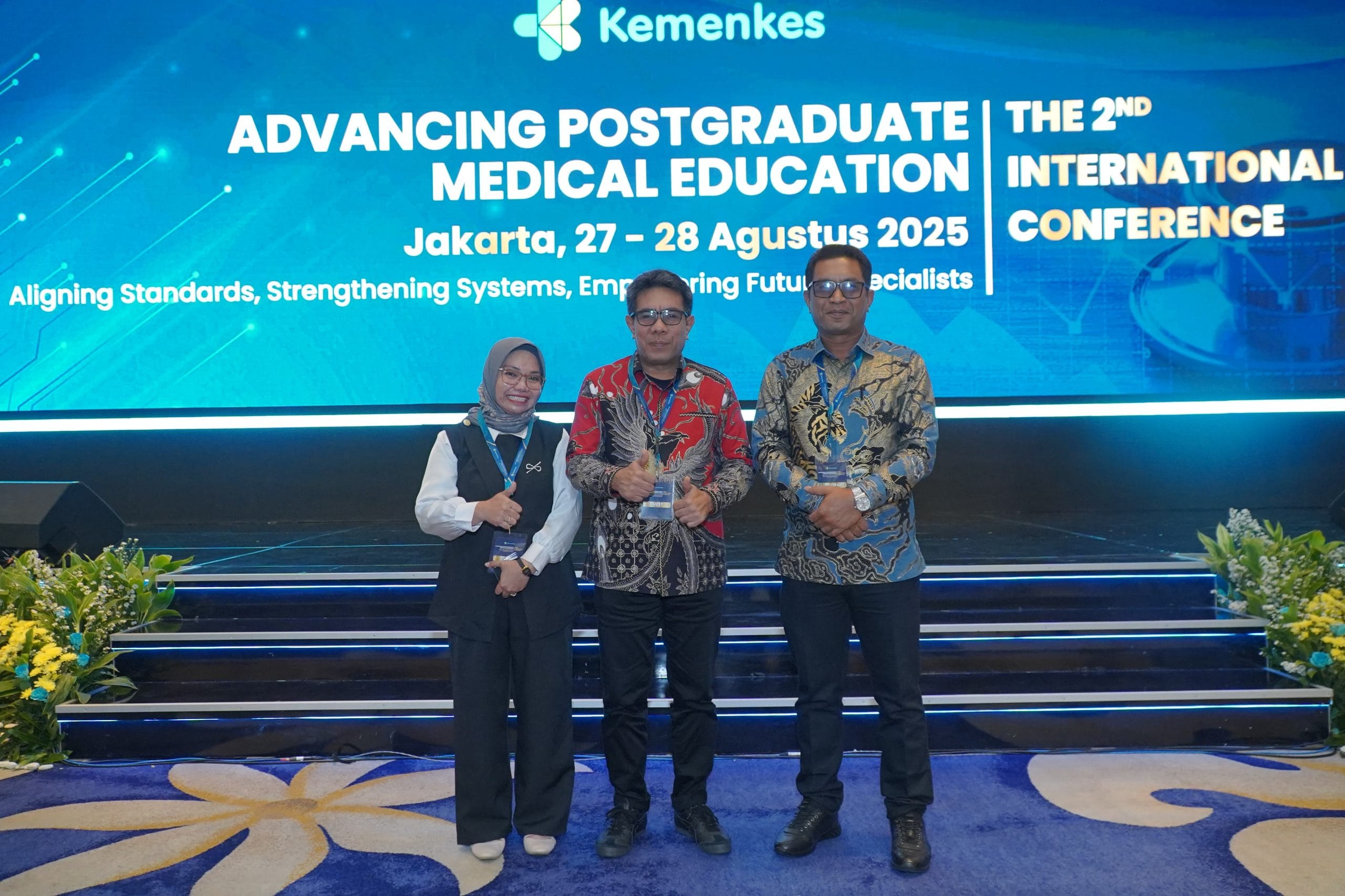 Wakil Wali Kota Tidore Perjuangkan Pemerataan Dokter Spesialis 38 Wakil Wali Kota Tidore Kepulauan Ahmad Laiman bersama Plt Kadis Kesehatan dan Sekretaris RSD Tidore.