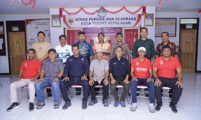 Panitia Lokal Pemerintah Kota Tidore melakukan rapat bersama dengan Elite Pro Academy (EPA) Malut United terkait persiapan pelaksanaan EPA Malut United Tahun 2025-2026 di Kota Tidore, di Dispora.