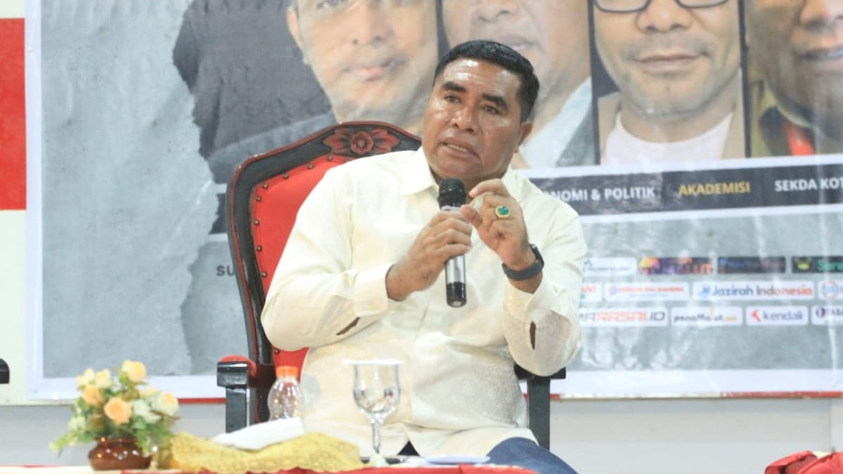 Pengamat Maluku Utara Kecam Pernyataan Menkeu Soal Pemangkasan Dana TKD: “Jangan Hukum Daerah Secara Kolektif” 38 Pengamat Ekonomi dan Politik Maluku Utara, Ishak Naser.