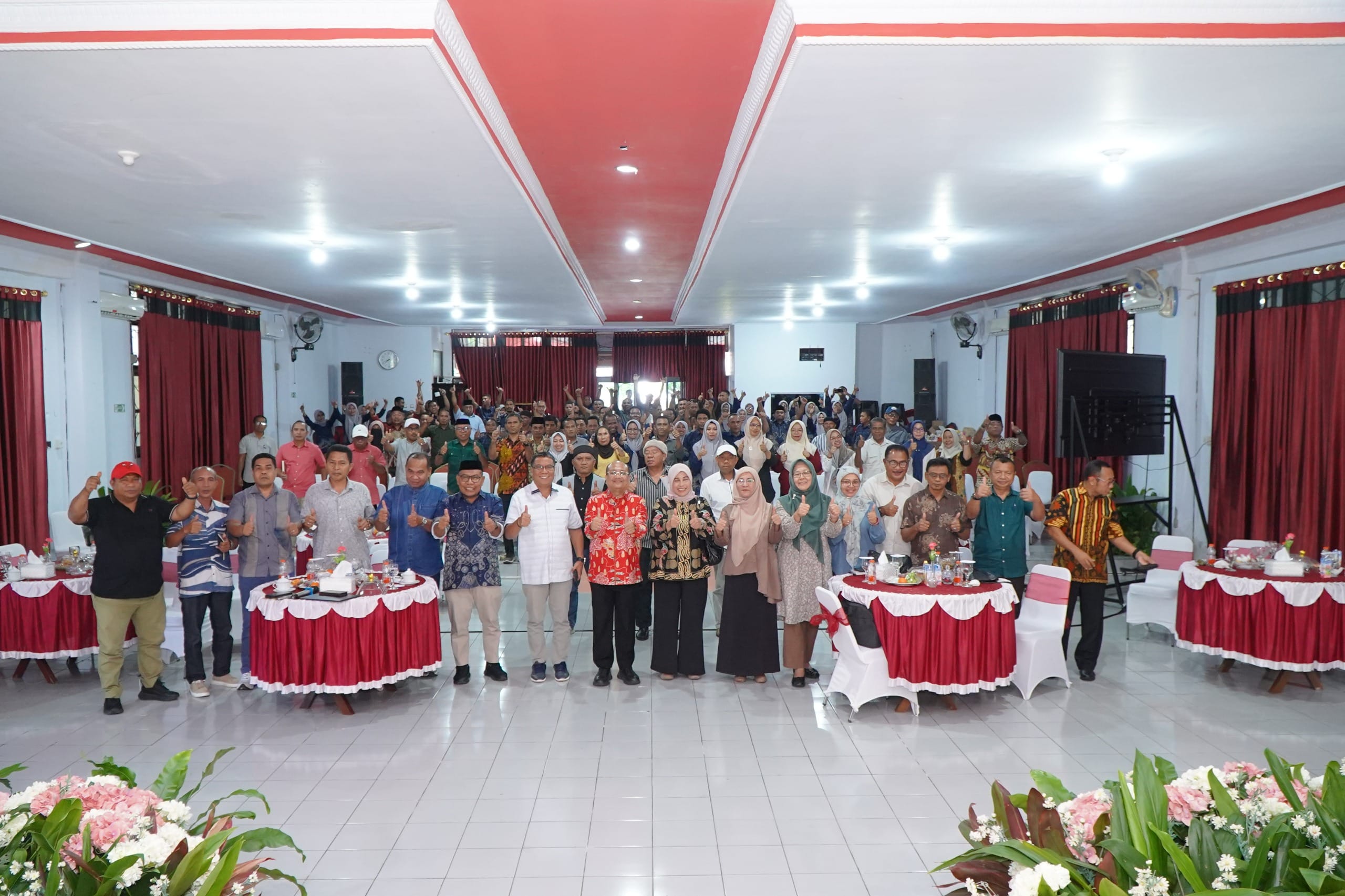 Pemerintah Kota Tidore Kepulauan melalui Badan Pengelolaan Keuangan dan Aset Daerah (BPKAD) menggelar Workshop Pengelolaan Keuangan dan Aset Daerah serta Strategi Penanganan Piutang Daerah.