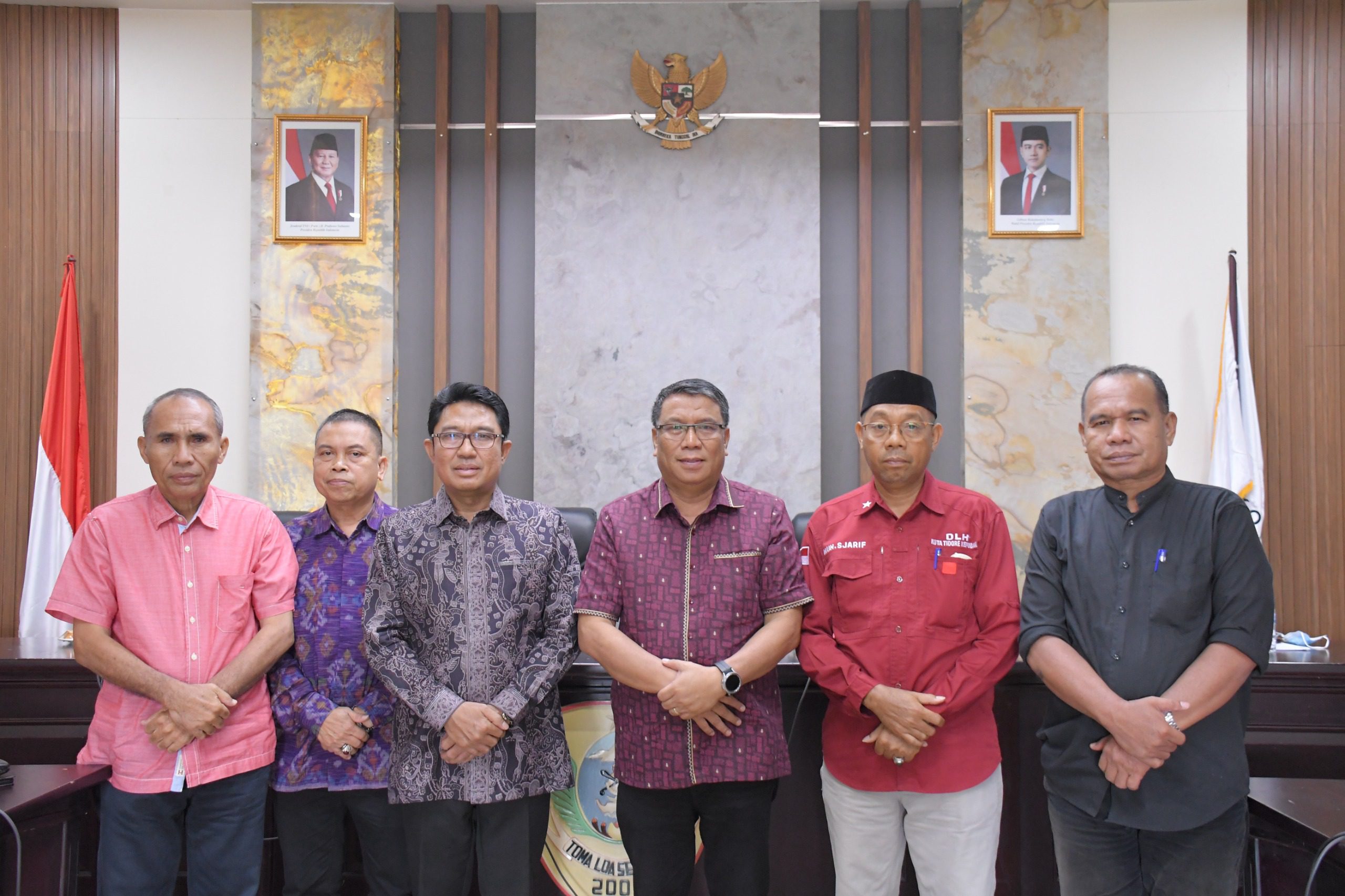 Sekda Tidore Terima Kunjungan Pusdal Lingkungan Hidup, Bahas Pengelolaan Sampah dan Persiapan Adipura.