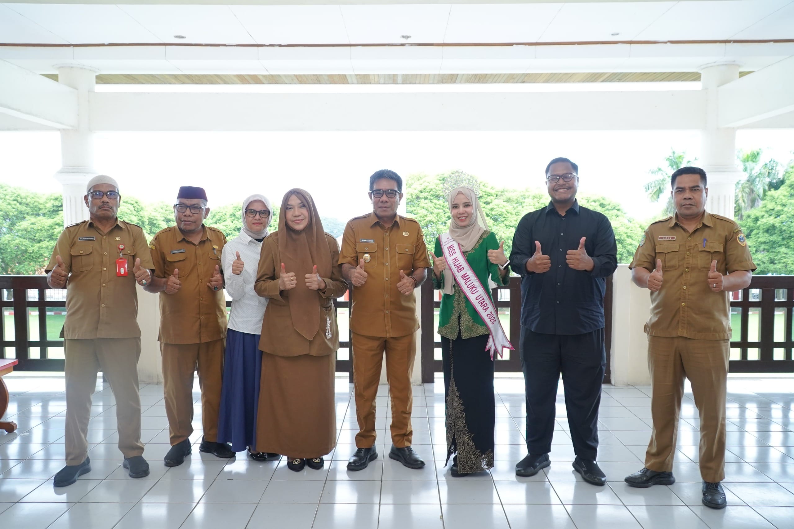 Pemkot Tidore Dukung Kolaborasi Timur Network dan Mis Hijab Malut 2025 untuk Majukan SDM 38 Pemkot Tidore Dukung Kolaborasi Timur Network dan Mis Hijab Malut 2025 untuk Majukan SDM.