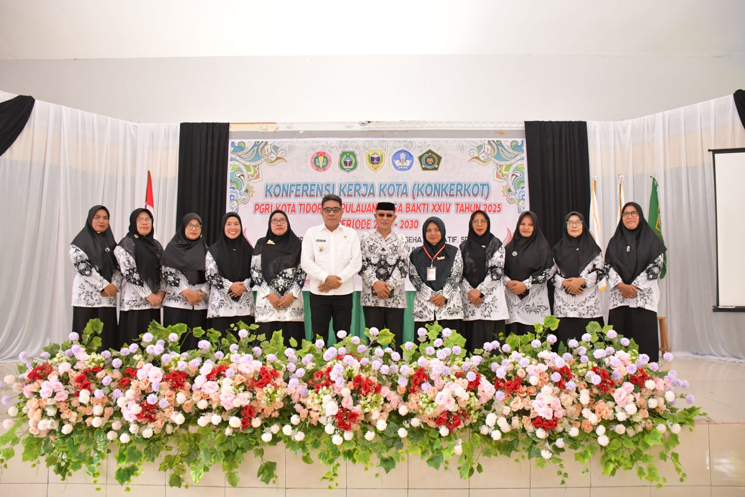 PGRI Dorong Guru Adaptif Hadapi Perkembangan Zaman Digital.