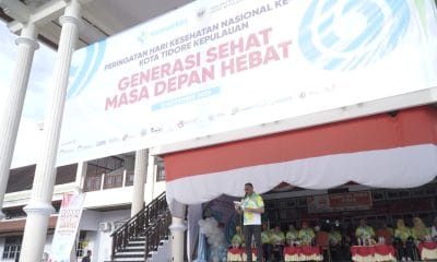 Wali Kota Tidore Kepulauan, Muhammad Sinen saat memberikan sambutan pada pembukaan rangkaian kegiatan Peringatan Hari Kesehatan Nasional (HKN) ke-61 Tahun 2025.
