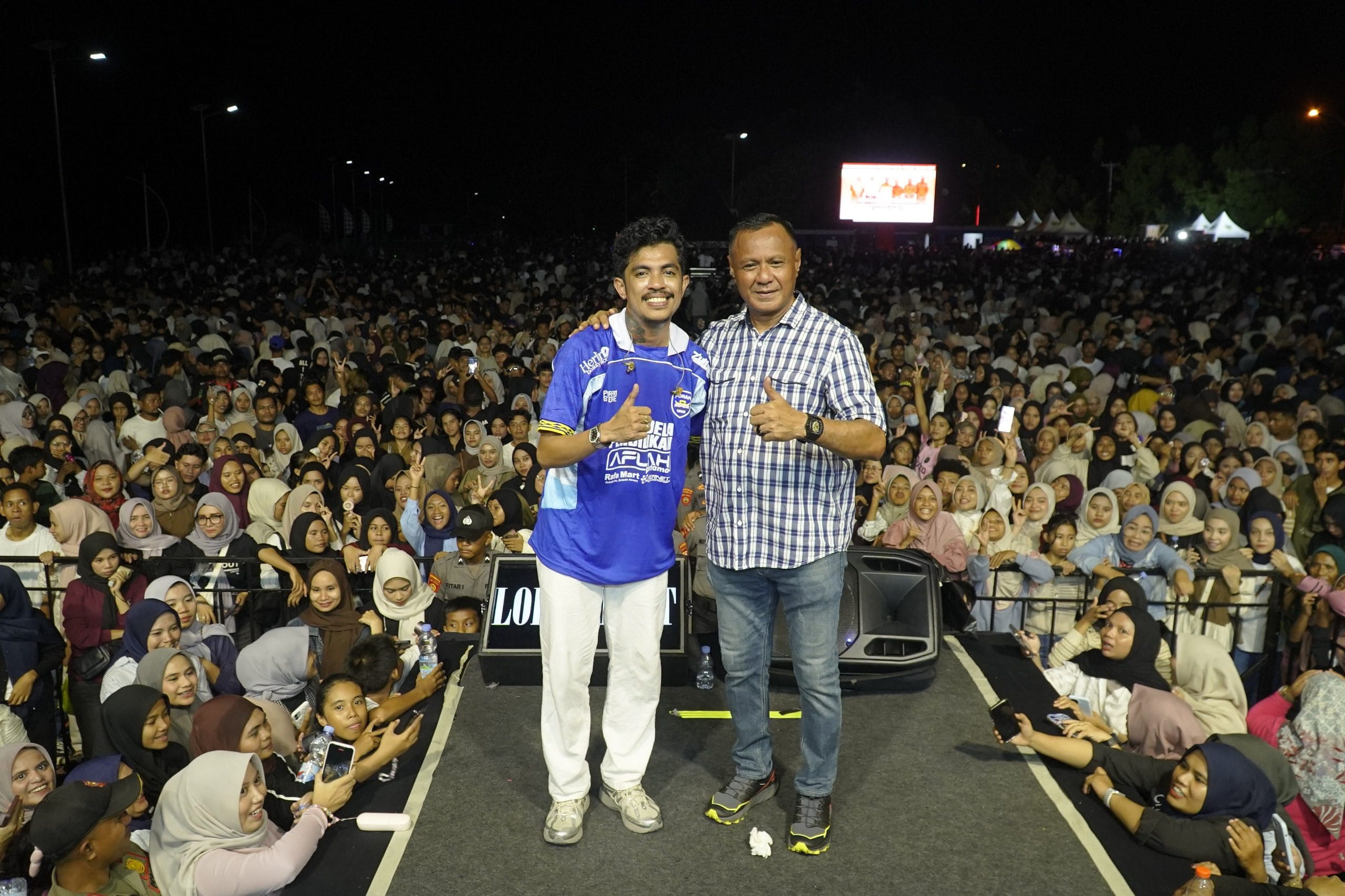 Fresly Nikijuluw Sukses Bikin Penonton Lokal Fest Tidore 2025 Galau dan Histeris