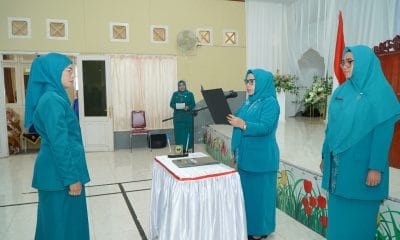 Ketua TP PKK Kota Tidore Lantik Ketua PKK Kecamatan Tidore dan Kukuhkan Bunda PAUD.