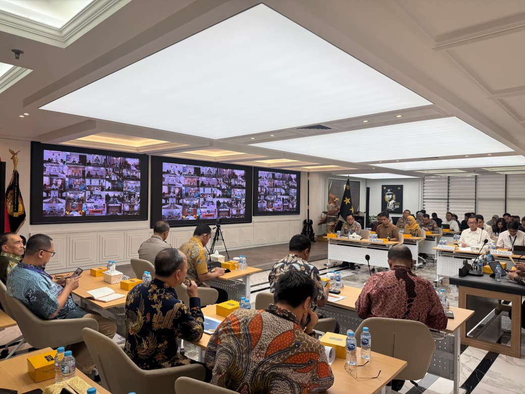 Putus Rantai Tengkulak, Polri Fasilitasi Permodalan KUR dan Penyerapan Bulog untuk Petani Jagung.