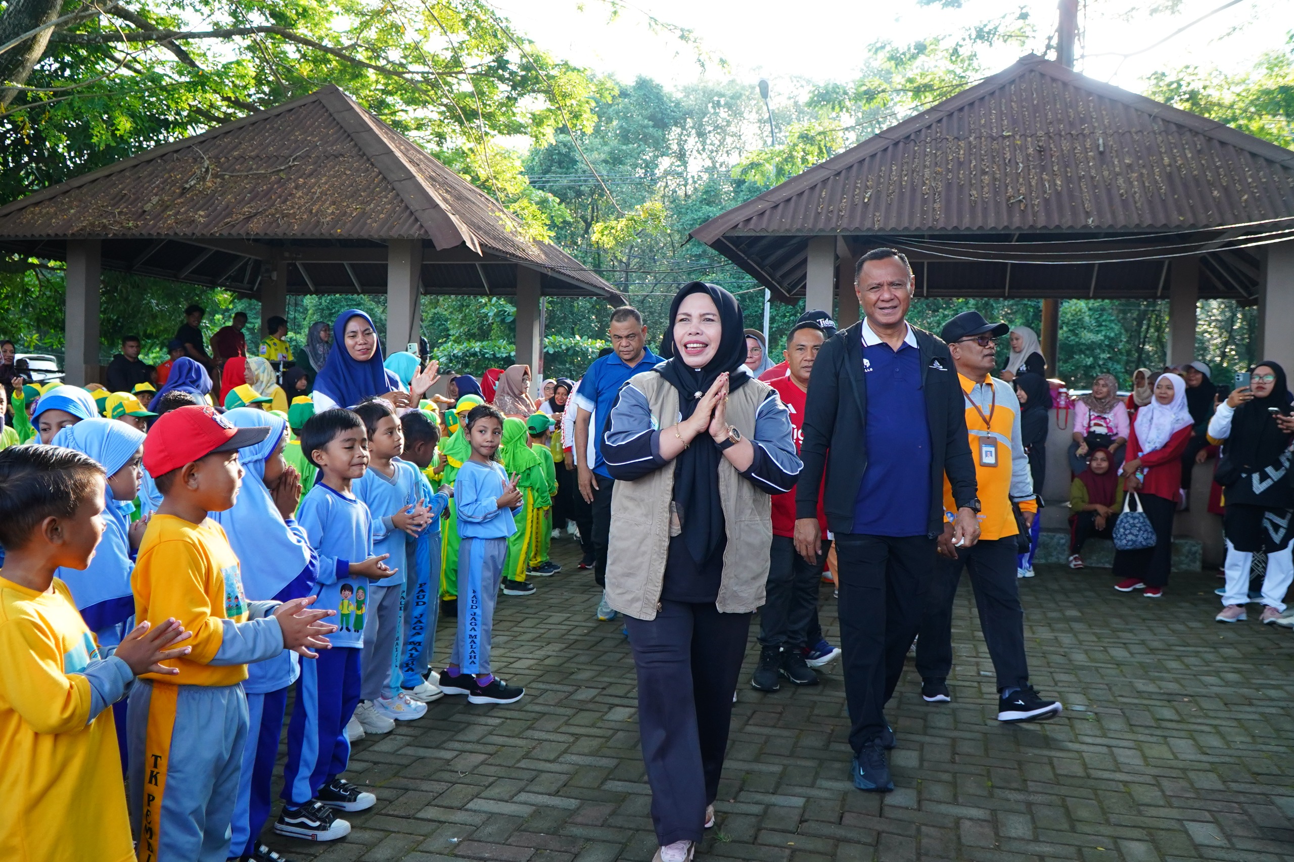 Wali Kota Tidore dan Bunda PAUD Hadiri Gebyar Siswa PAUD dalam Rangka Hardiknas 2026.