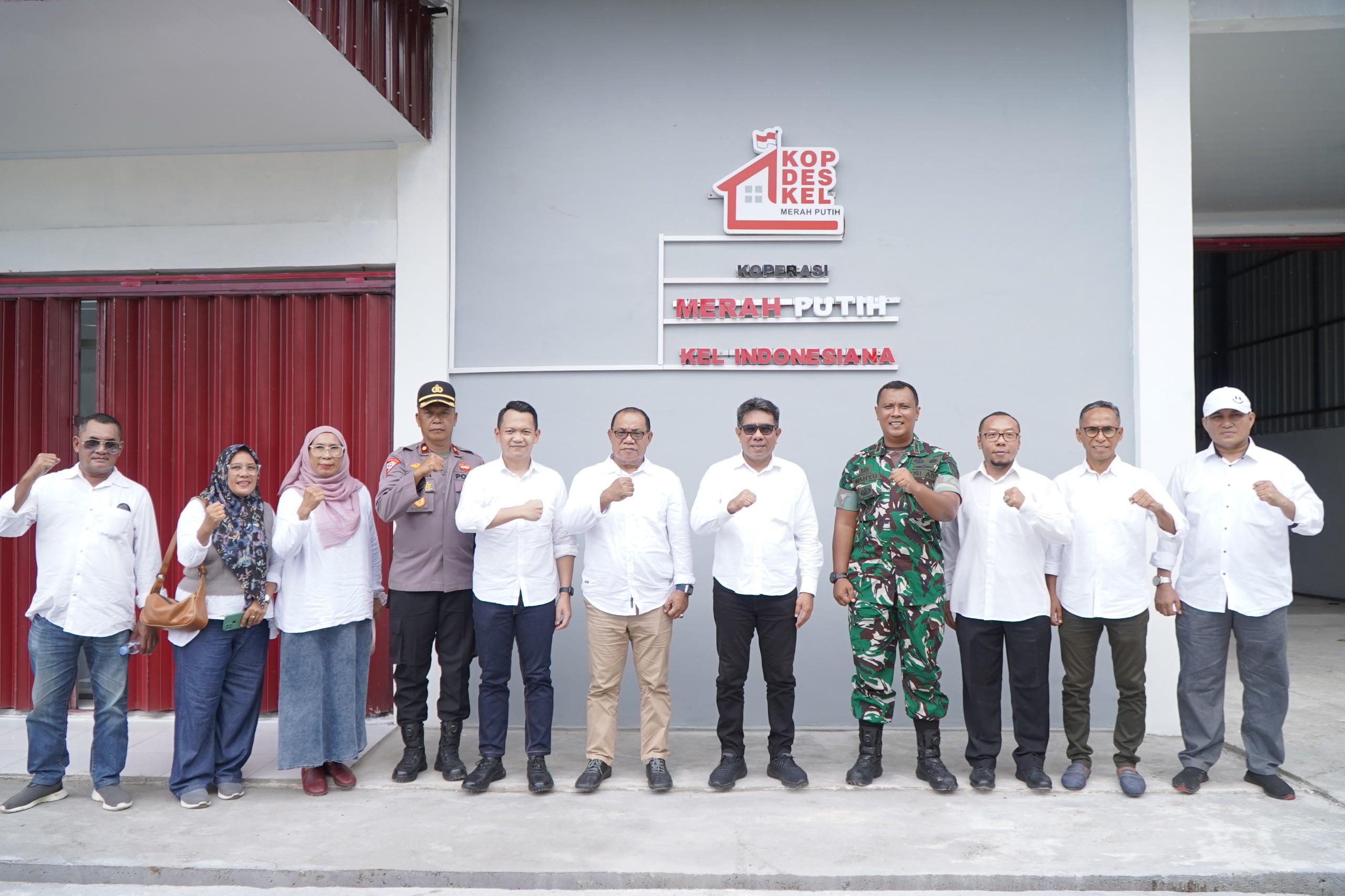 Wawali dan Forkopimda Tidore Ikuti Peresmian 1.061 Titik KDKMP oleh Presiden RI Secara Daring.