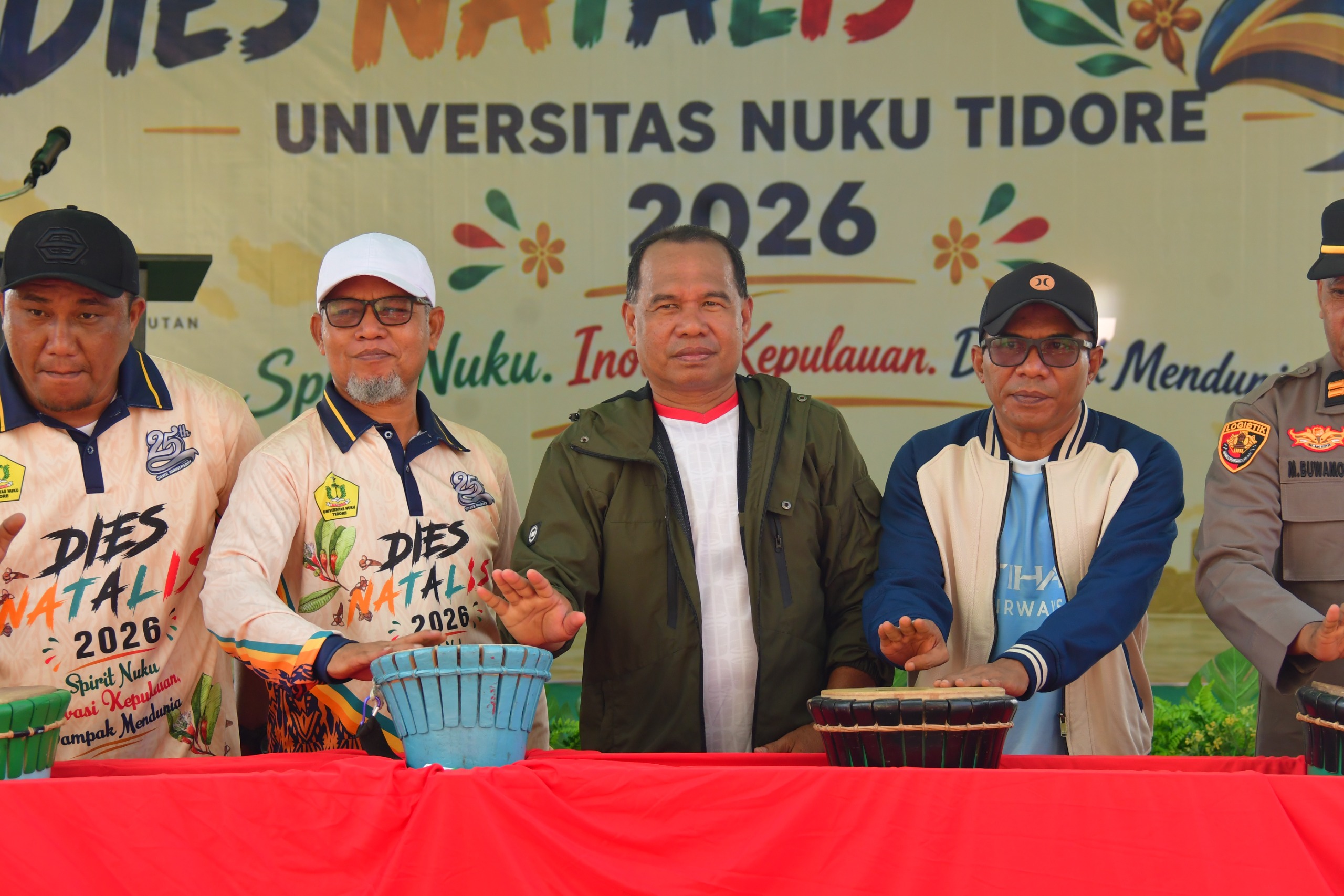 Dies Natalis ke-25, Universitas Nuku Tegaskan Komitmen Membangun Pendidikan Tinggi di Kepulauan 39 Dies Natalis ke-25, Universitas Nuku Tegaskan Komitmen Membangun Pendidikan Tinggi di Kepulauan.